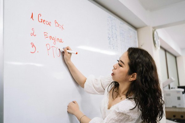 Tout savoir sur le tube acier rectangle : dimensions et usages