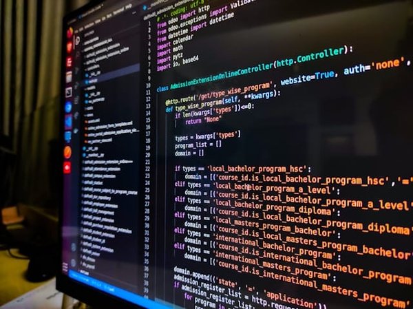 Comment prévenir les risques de burnout dans le secteur de l'informatique à haute intensité ?