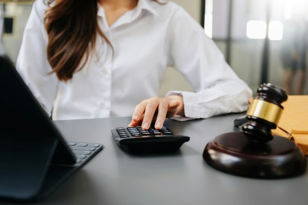 Droit du travail à Versailles : quelles sont les spécificités à comprendre ?